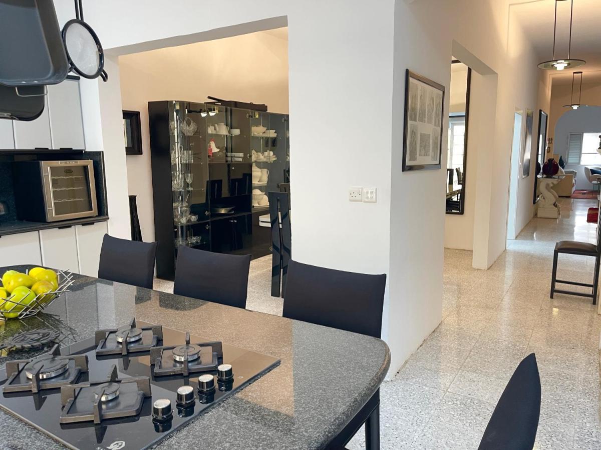 Ta Phyllis - Apartments & Villas With Sunset & Sea Views Għajnsielem 외부 사진